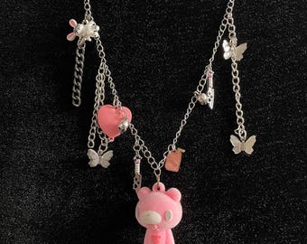 Collar con dije de oso sombrío hecho a mano Y2K