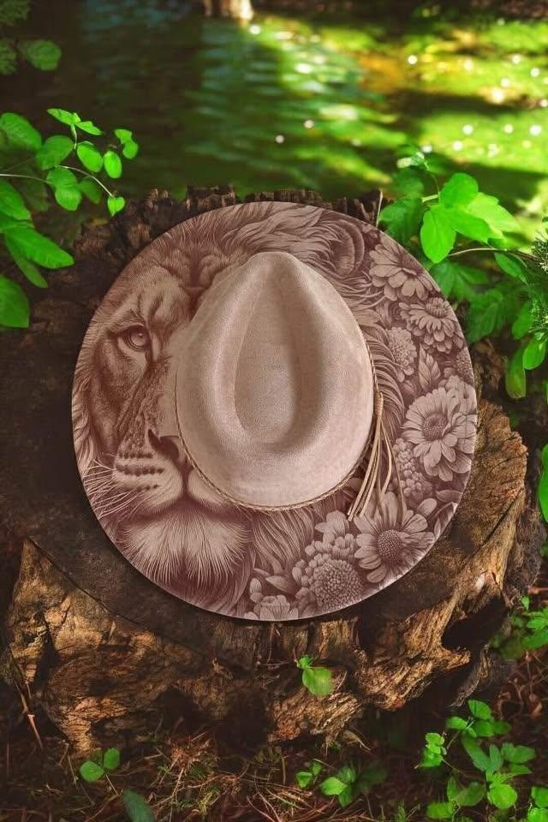 Lion & Blooms - Engraved Lion and Floral Wide Brim Hat  display picture 1
