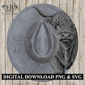 Pode incluir: Um chapéu de cowboy cinzento com uma ilustração detalhada de uma vaca das Terras Altas. O chapéu tem uma aba larga e um design de coroa clássico. A imagem inclui o texto "DIGITAL DOWNLOAD PNG & SVG".