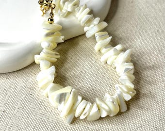 Seashell Chip Bracelet: Gold-Plated Stainless Steel, Beachy Summer Jewelry