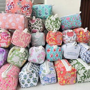 Lot of Bridesmaid Makeup Bag/Handmade Quilted Cosmetic Bag/Personalized Travel Bag/Pencil Bag/Accessory Bag/Dust Bag/Jewelry Pouch/Wash Bags