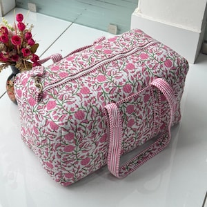 Gesteppte Baumwolltasche/Reisetasche mit Blumenmuster/Boho Eco-Friendly Travel Bag/Frauen Make-up Kit/Schulter Handgepäck Tasche/Strandtasche zum Verkauf