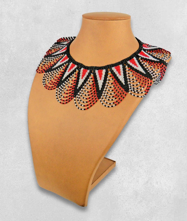NATIVE STYLE HANDMADE BEADED ETHNIC GREEN BLACK CHUNKY NECKLACE CHOKER N19/14