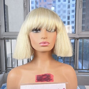 Perucas femininas, perucas de cosplay, perucas sintéticas para fantasias, perucas de Halloween, perucas curtas, loiras, perucas Gaga