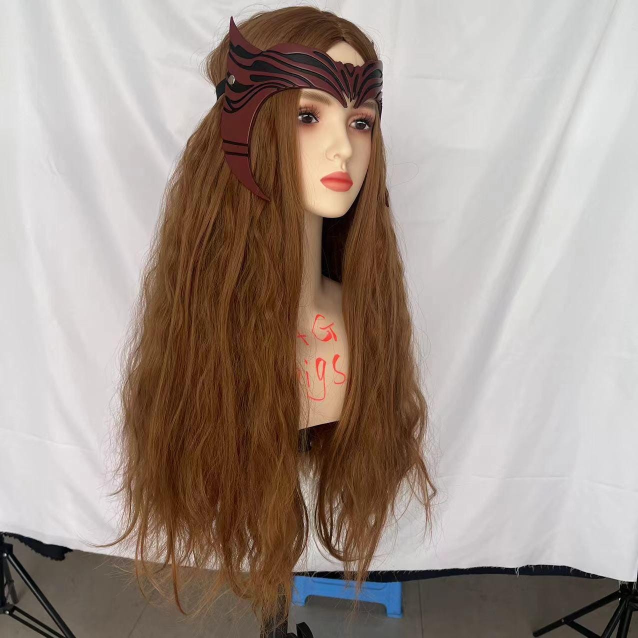 ウィッグ：ロングウェーブブラウン合成繊維コスプレ衣装用ウィッグ