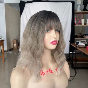 Wigs Ombre Blonde Short Bob Wavy Wigs With Bangs Synthetic Wigs For Women