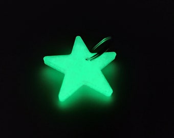 Glow in the Dark Keychain Star