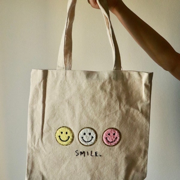 Smiley Face Tote Bag - Etsy