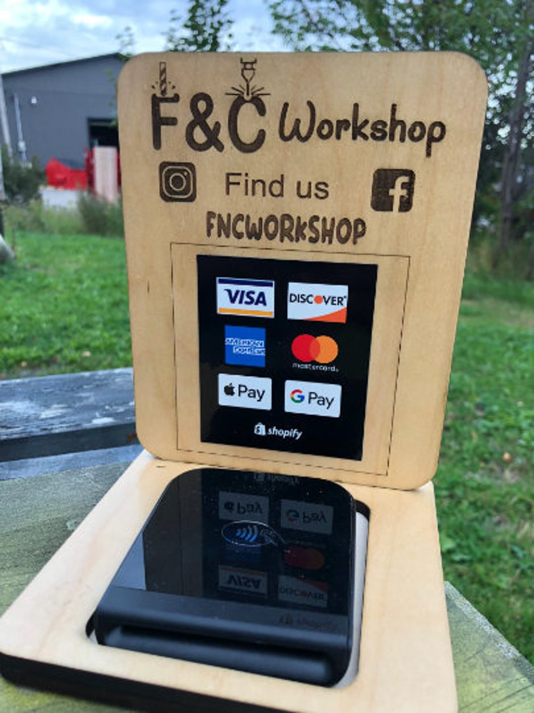 Custom Shopify Reader Holder, Shopify Payment Stand , Social Media