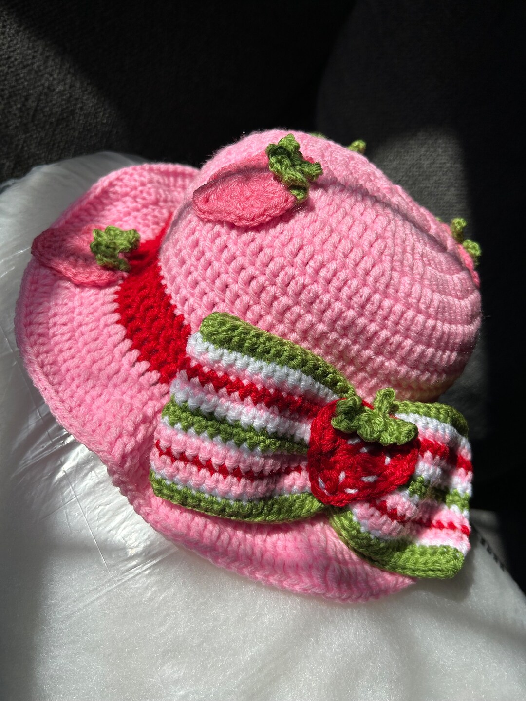 Shortcake Buckethat// Strawberry Crochet Etsy