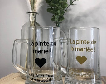 Lot de 2 pintes, chopes de bière pour les mariés !