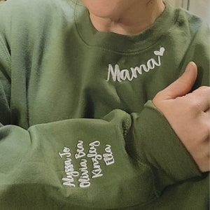 Embroidered Mama Heart Sweatshirt with Names on Sleeve, Nana Sweatshirt, Personalized Gift for Mom Christmas Gift Mother's Day Birthday Gift