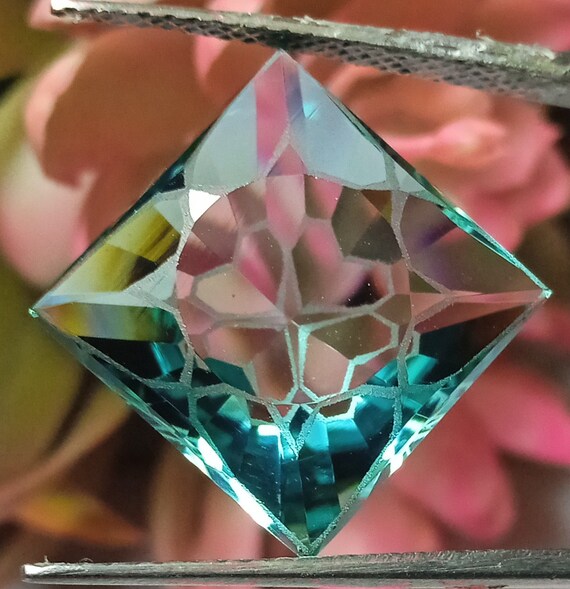 Brilliant gemstones store