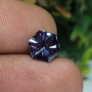 Color Change Alexandrite Hexagon shape 8X8X5.45MM D20 Cut Icosahedron Fantasy Cut Loose Gemstone Engagement Ring Size