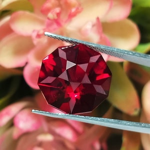 Pigeon Blood Red Corundum-Lab created Ruby Round Shape 12X12X8.40MM Fantasy Cut Gemstone Loose Gemstone For Making Jewelry Ring And Pendant