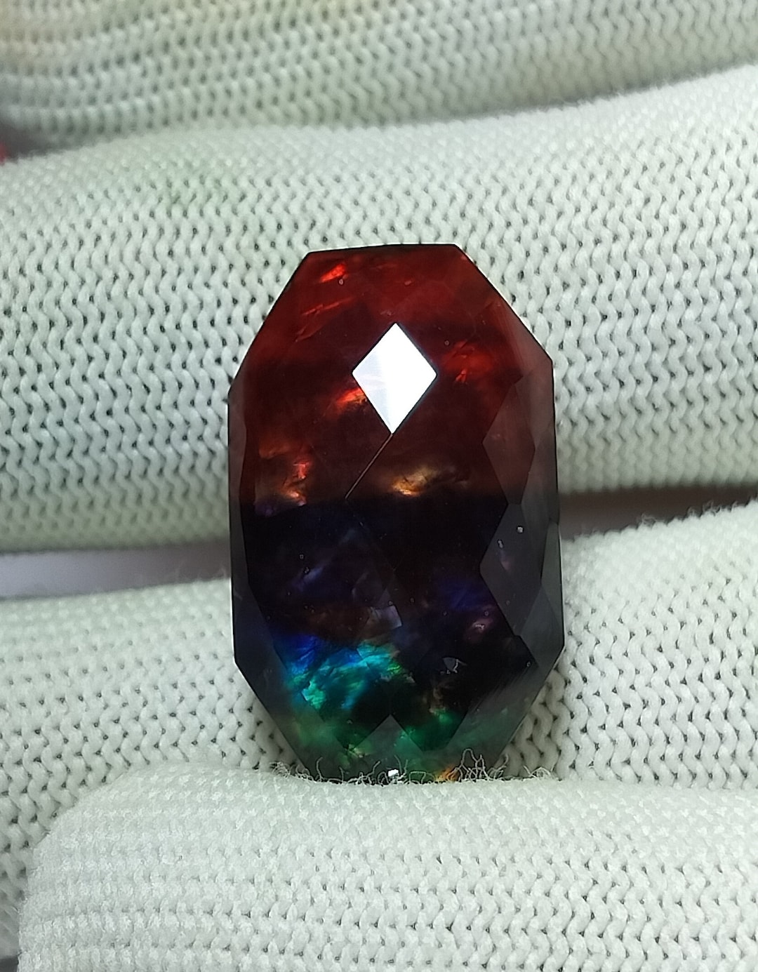 Pierre Gemme Ammolite 78.25 Carats - Doublet Fantaisie Iridescent - Pour Collection Ou Création