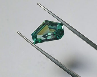 Certified Green Sapphire Fancy Shape 12X8x5.70MM Beautiful piec like Pendant Ring Bracelet Rare Cut Fantasy Cutting Fancy Cut Loose Gemstone