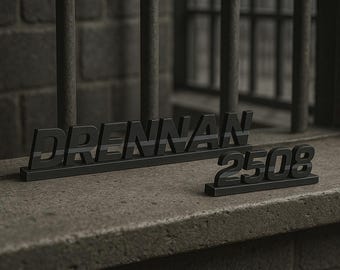 Personalisierte Grey Line (Korrekturen) Badge Name / Nummer