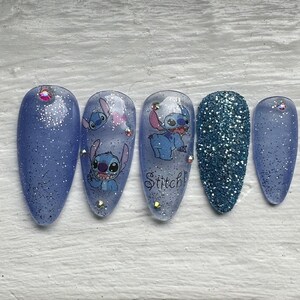 Press on nails