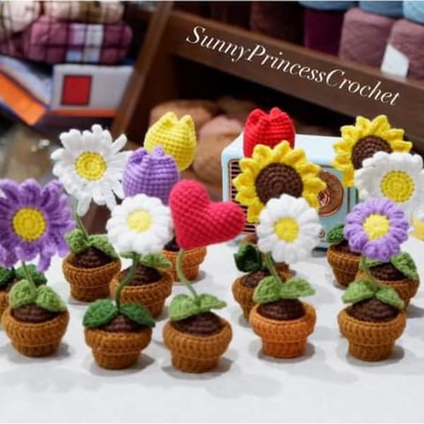 5in1 Fichier PDF Mini Pot de fleur au crochet, Modèle de pot de fleurs au crochet, Pot de plantes, Fleurs tricotées, Mini Marguerite au crochet, Mini Tulipe au crochet