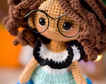 PDF-Datei, Amigurumi-Puppe, Anleitung für eine gehäkelte Prinzessin Amigurumi-Puppe in Englisch (US)