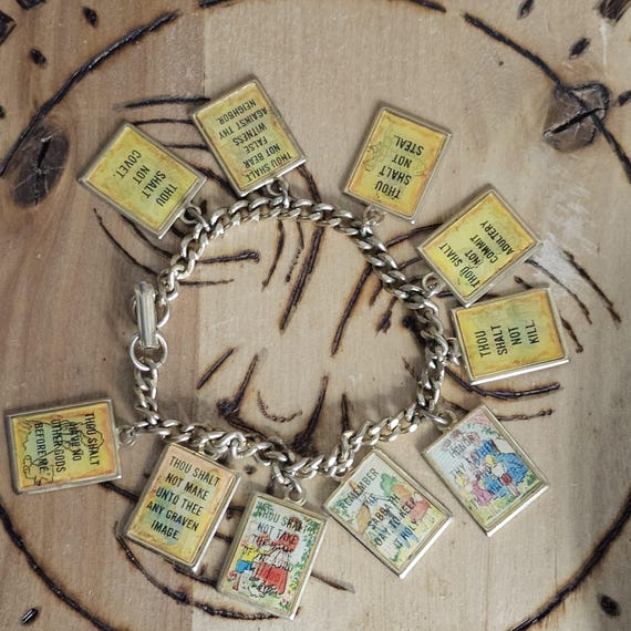 ten commandments charm bracelet Vari Vue~Lenticul… - image 3