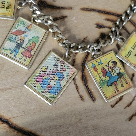ten commandments charm bracelet Vari Vue~Lenticul… - image 2