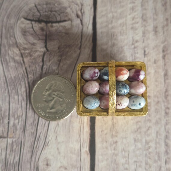 Max Factor 1960s Easter egg basket solid perfume … - image 8