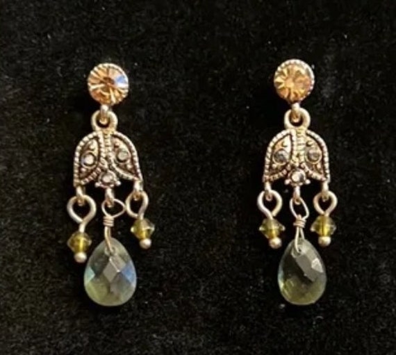 Vintage Monet dainty chandelier earrings. - image 9