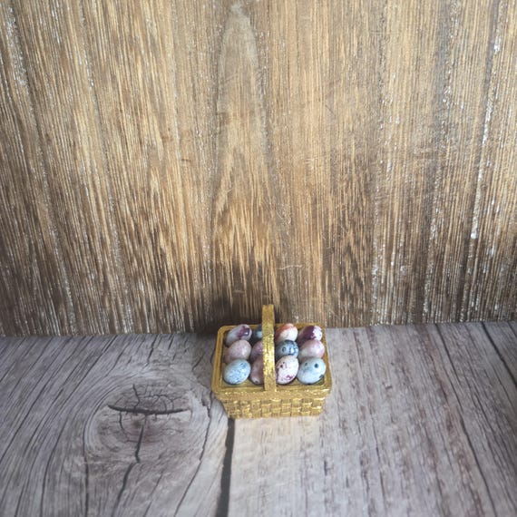 Max Factor 1960s Easter egg basket solid perfume … - image 3