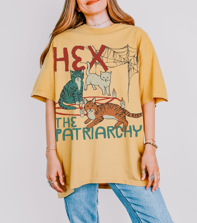Camiseta Hex the Patriarchy, camiseta con estampado de gato brujo, camiseta de protesta feminista, camiseta unisex Comfort Colors, declaración política, camiseta de derechos de la mujer imagen 5