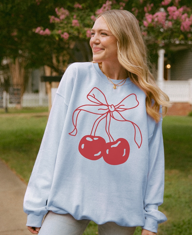 【即日発送・新品】Classic Cherry Sweatshirt Girls Crewneck Sweatshirt White Adidas Originals Cherry Oversized