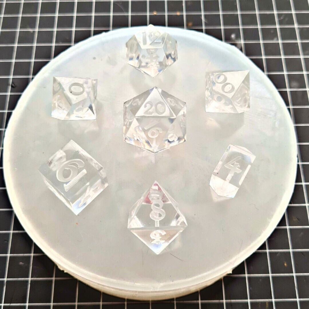 Sharp Edge Silicone Dice Mould for Resin Dice Making 7 Dice Set