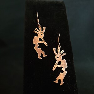 Kolczyki wiszące Kokopelli ze srebra próby 925