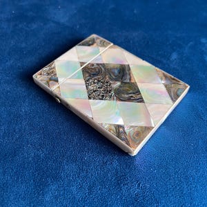 Antique mother of pearl and abalone card case