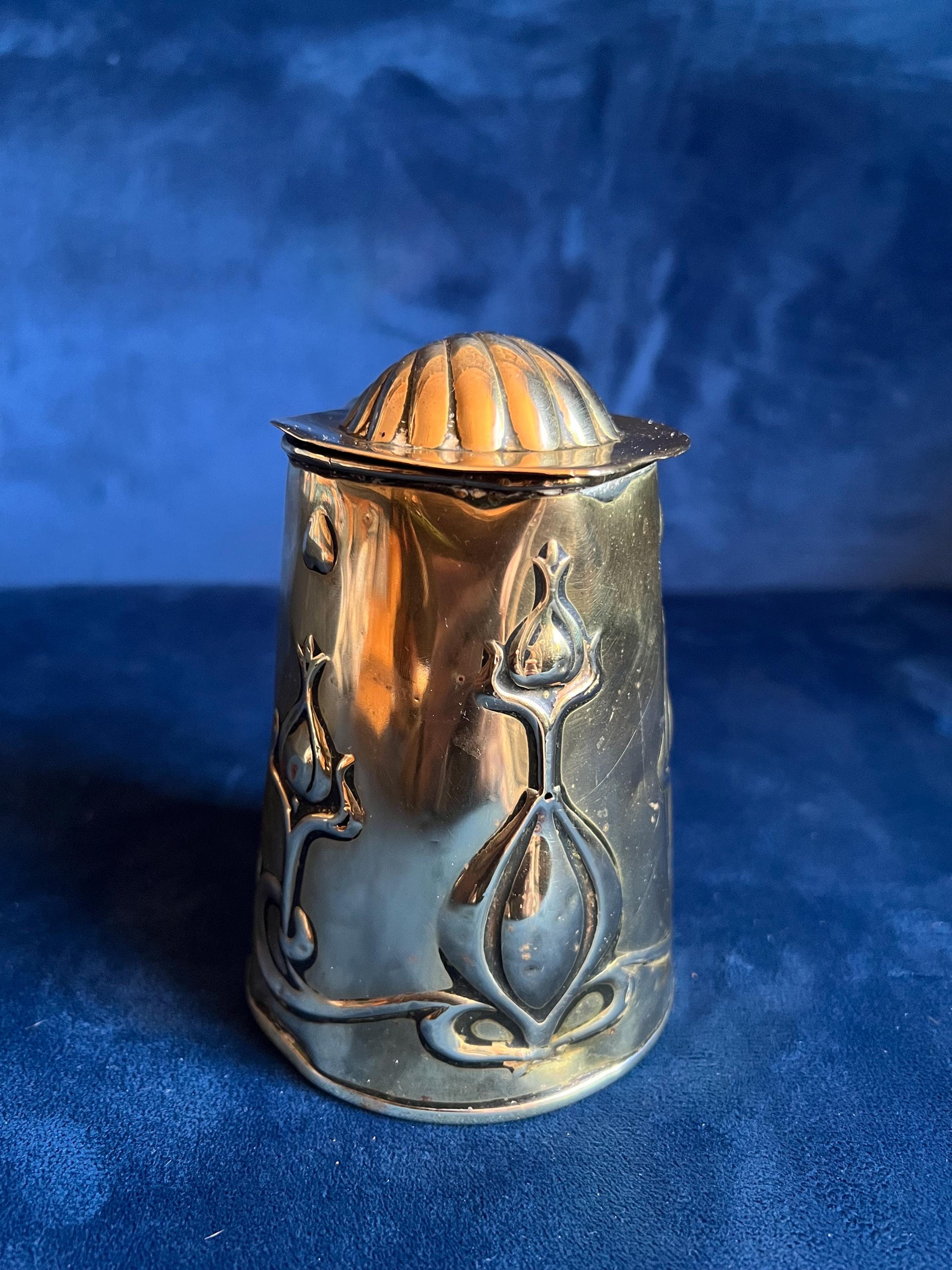 1900s Joseph Sankey & Sons イギリス製 Art Nouveau Brass Jug by Joseph Sankey C1900 - Etsy