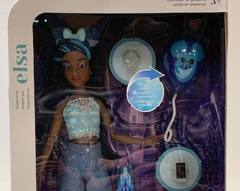 Disney's Frozen Elsa Fashion Dolls NIB by Jakks Pacific Disney ILY 4EVER