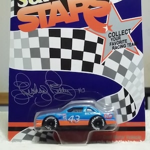 1992 Richard Petty No. 43 STP NASCAR racing car by Matchbox
