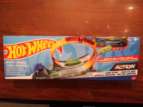 Hot Wheels Action Loopstar Playset With Die-cast Vehicle New in