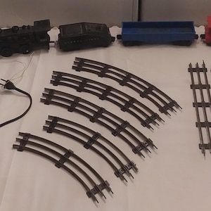 Vintage Lionel O Gauge Model Railroad Locomotive, Rail Train Cars, Tracks, Transformer