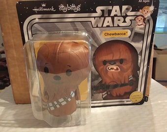 Star Wars itty bittys Chewbacca Stylin&#39; Action Figure Plush by Hallmark