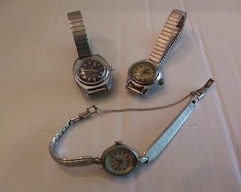 Vintage Timex Silver Dainty Womans Womens Classic Octagonal  display picture 1