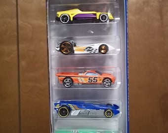 Hot Wheels VERTICLE VELOCITY diecast vehicles 5 Pack (offers)