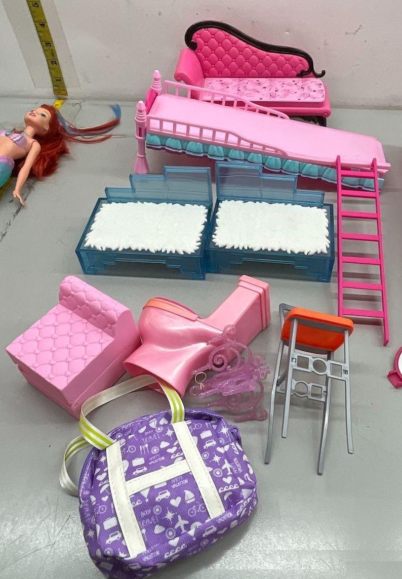 Barbie & Disney Princess Dolls - Ariel, Beast, Horse, Furniture, Wardrobe Closet, Barn image 9