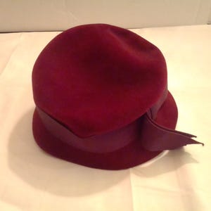 Lord & Taylor&#39;s, BeDnar Women&#39;s Burgundy Felt Hat Made In France
