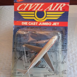 Civil Air Commercial Passenger &quot;Swiss Air&quot; Jumbo Jet die-cast by Tak-A-Toy, NIP
