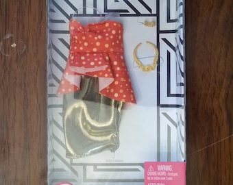 Barbie fashion outfit with accessories in original box (offers)