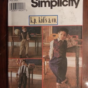 Kit de patrón de costura Simplicity 8567: pantalones con tirantes, camisa, chaleco y corbata para niño, talla BB 5-8