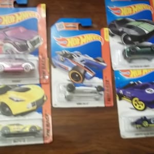 Collection of 5 Mattel &#39;13 Hot Wheels HW RACE series, MIP
