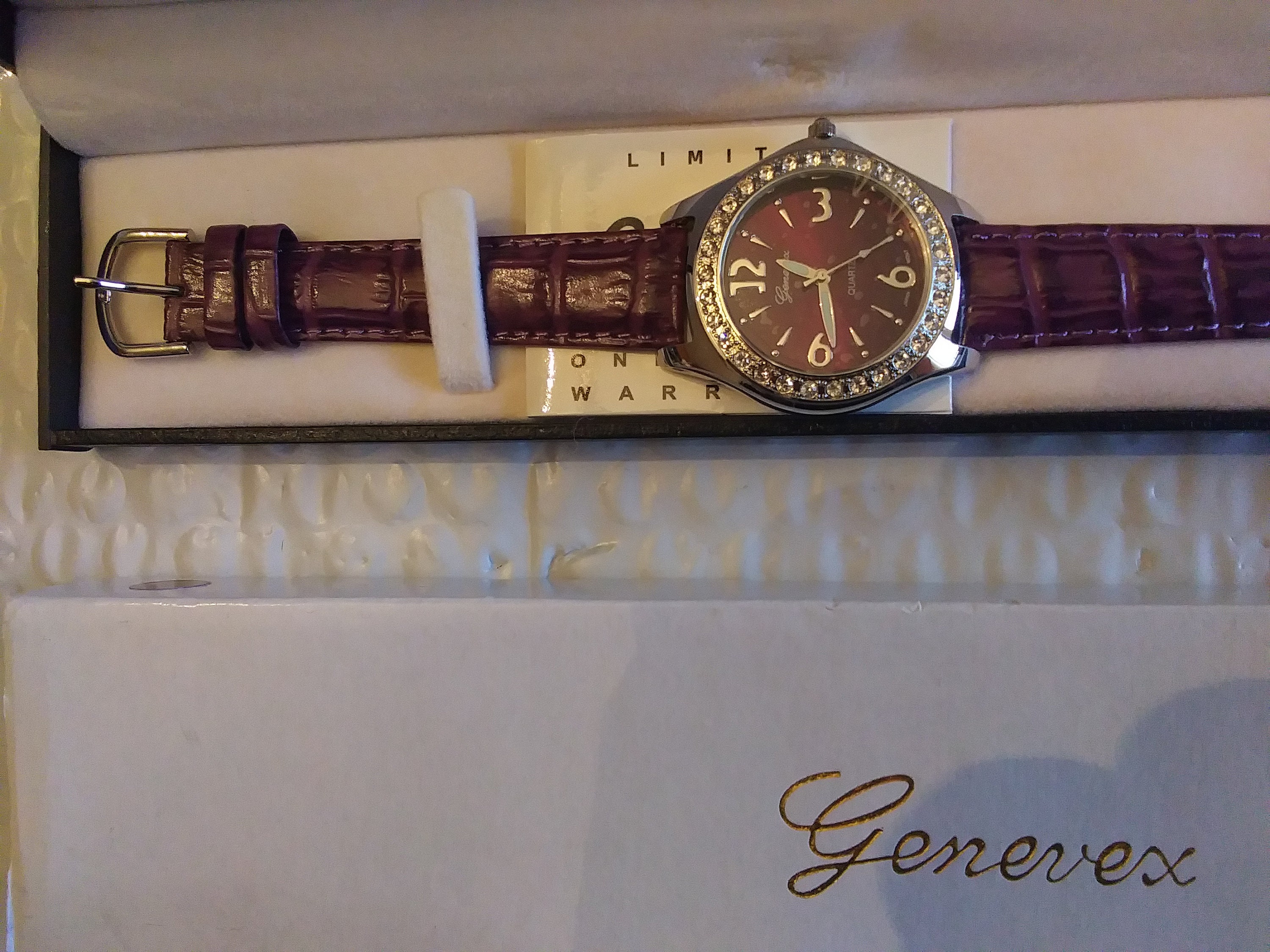 Genevex Quartz Ladies Watch Purple Genuine Leather With Original Box New